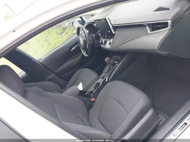 2021 TOYOTA COROLLA LE 5