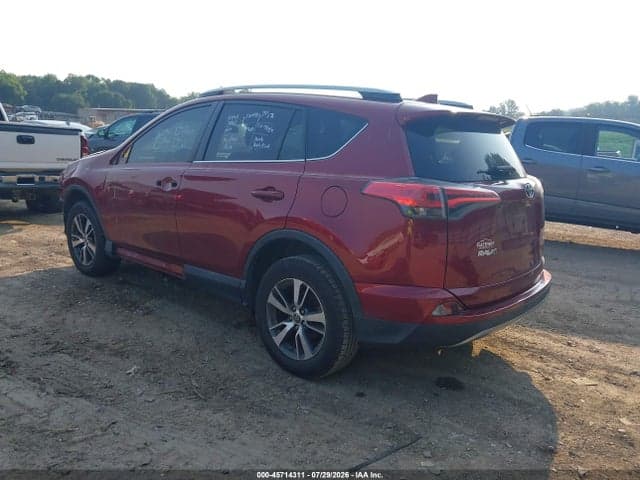 2018 TOYOTA RAV4 XLE 3