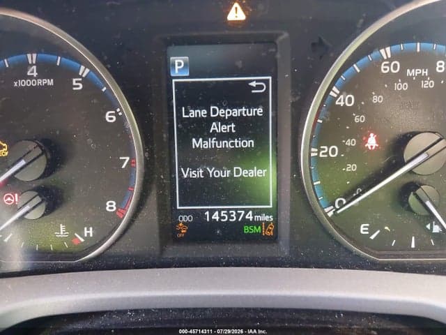 2018 TOYOTA RAV4 XLE 7