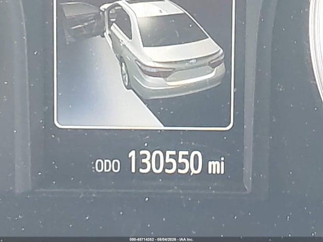 2017 TOYOTA CAMRY SE 14