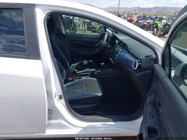 2024 NISSAN VERSA 1.6 SV 5