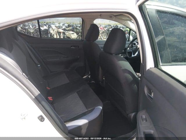 2024 NISSAN VERSA 1.6 SV 7