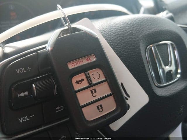 2018 HONDA ACCORD EX-L 11