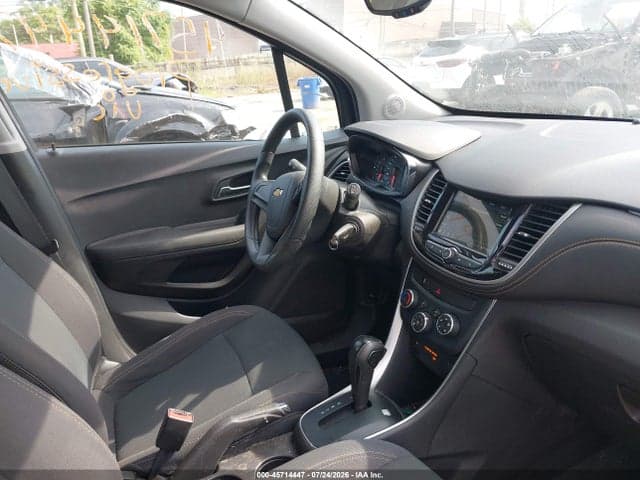 2019 CHEVROLET TRAX LS 5