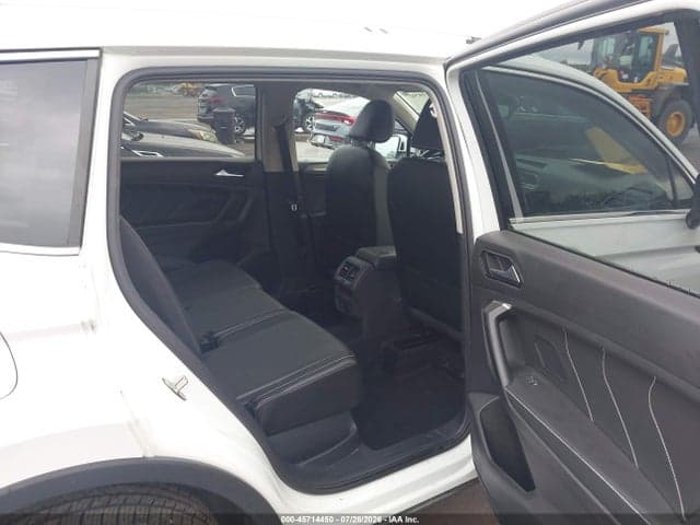 2022 VOLKSWAGEN TIGUAN 2.0T SE 8