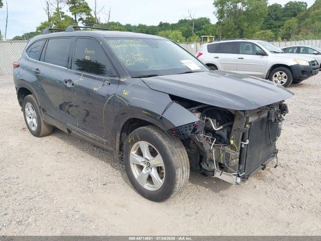 2020 TOYOTA HIGHLANDER LE - 1