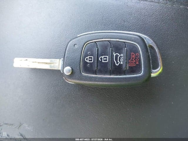 2021 HYUNDAI TUCSON SE 11