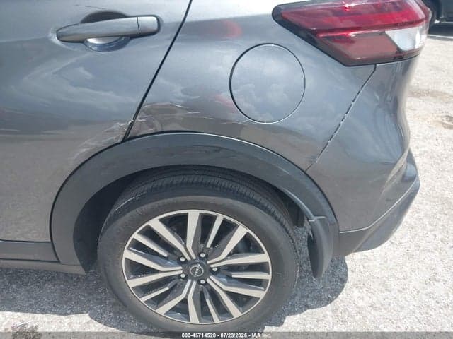 2023 NISSAN KICKS SV XTRONIC CVT 6