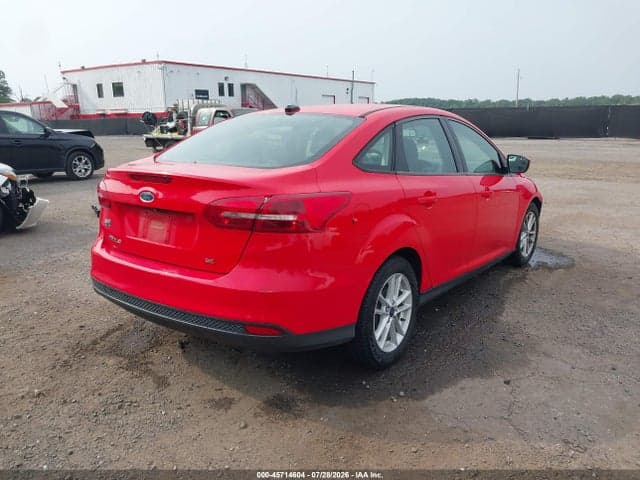 2017 FORD FOCUS SE 4