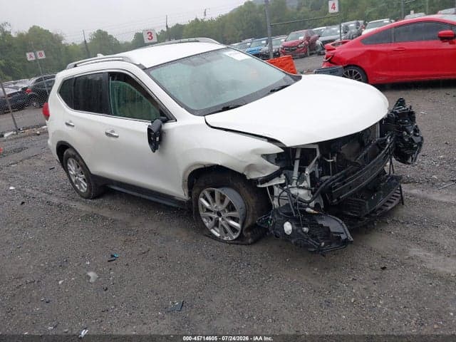 2017 NISSAN ROGUE SV - 1
