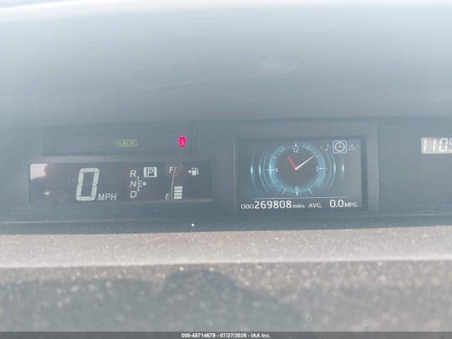 2017 TOYOTA PRIUS V FIVE 7