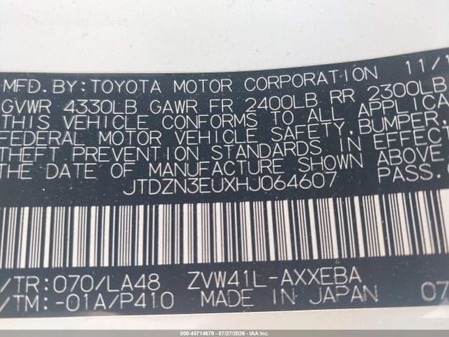 2017 TOYOTA PRIUS V FIVE 9