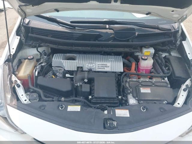 2017 TOYOTA PRIUS V FIVE 10
