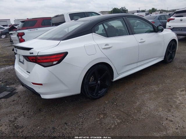 2023 NISSAN SENTRA SR XTRONIC CVT 4