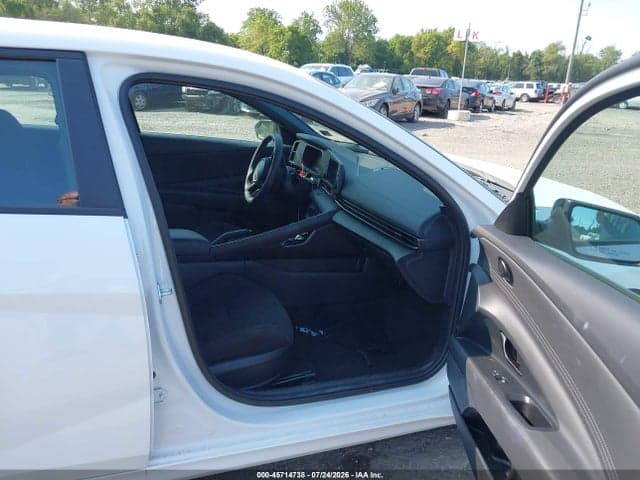 2026 HYUNDAI ELANTRA SEL SPORT 5