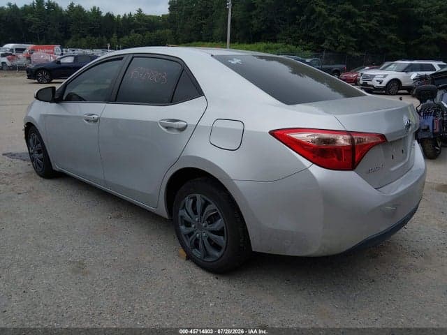 2019 TOYOTA COROLLA LE 3
