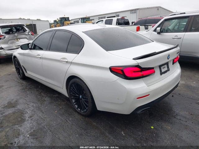 2021 BMW 530I 3