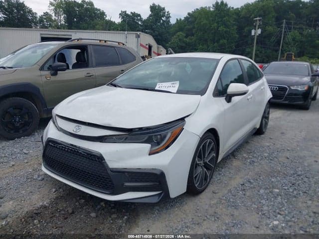 2020 TOYOTA COROLLA SE 2