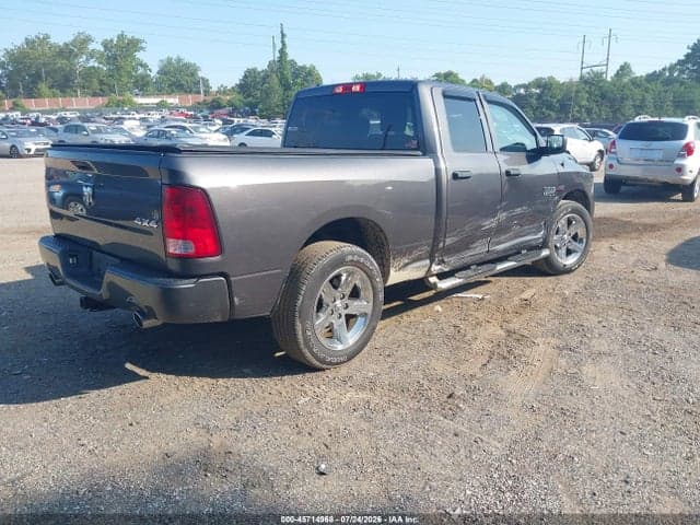 2018 RAM 1500 EXPRESS 4X4 6'4 BOX 4