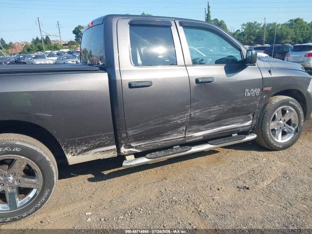 2018 RAM 1500 EXPRESS 4X4 6'4 BOX 6