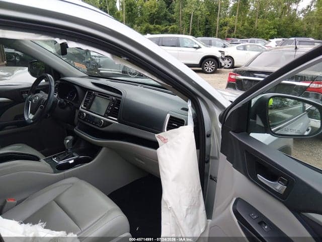 2018 TOYOTA HIGHLANDER XLE 5