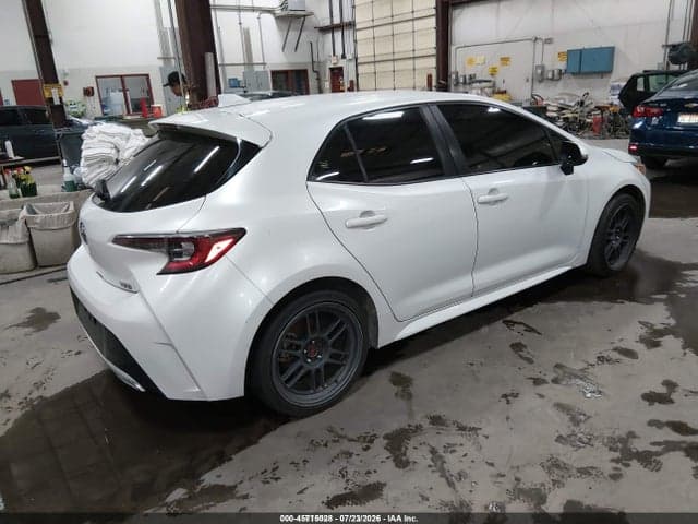2021 TOYOTA COROLLA XSE 4