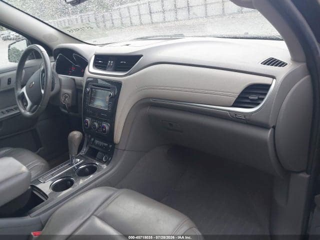 2017 CHEVROLET TRAVERSE LT 5