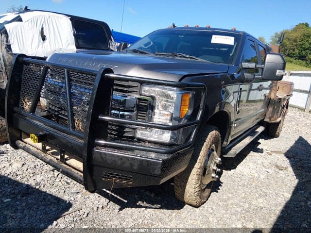 2019 FORD F-350 XL 2