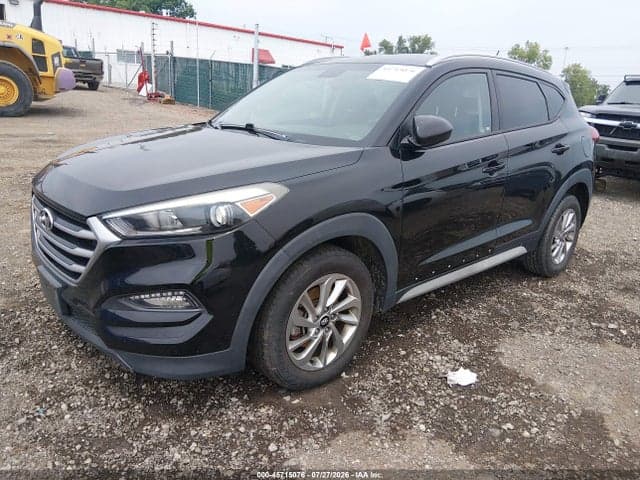 2017 HYUNDAI TUCSON SE 2