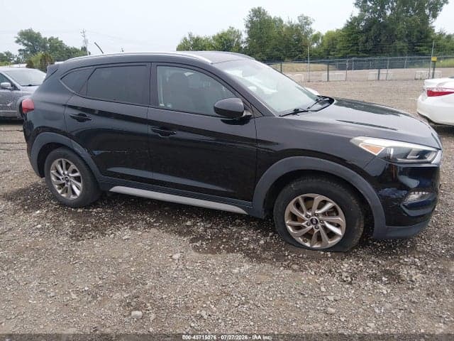 2017 HYUNDAI TUCSON SE 12