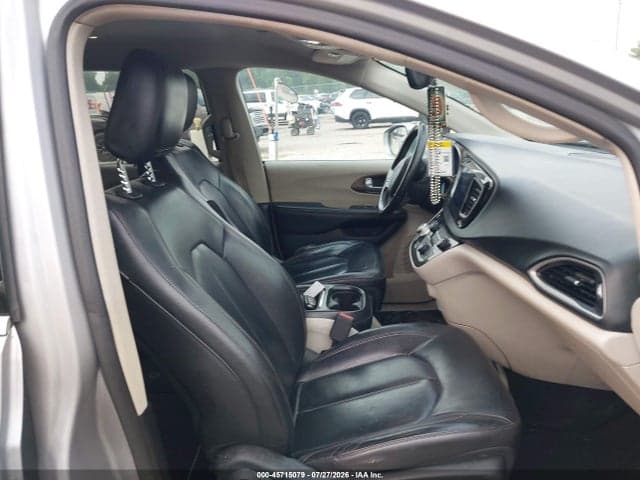 2017 CHRYSLER PACIFICA TOURING-L 5