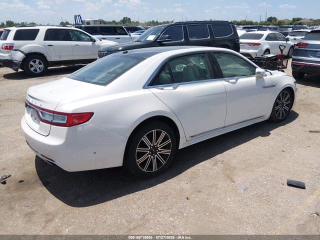 2017 LINCOLN CONTINENTAL RESERVE 4