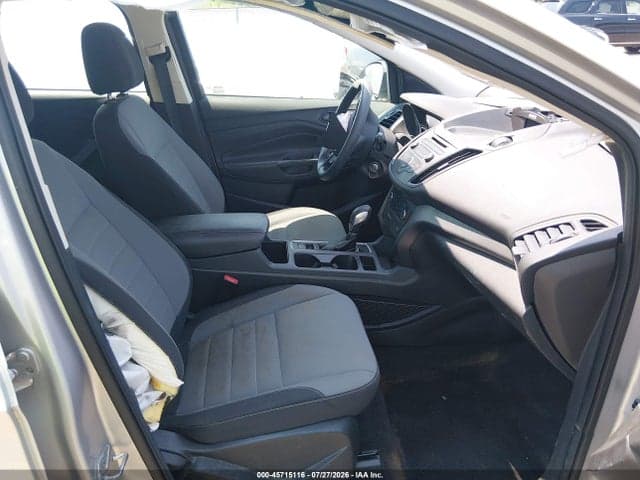 2017 FORD ESCAPE S 5