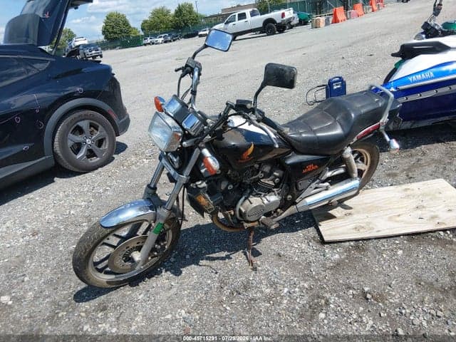 1984 HONDA VF500 C 2