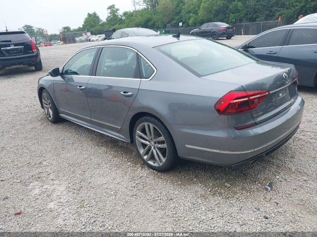 2017 VOLKSWAGEN PASSAT 1.8T R-LINE 3
