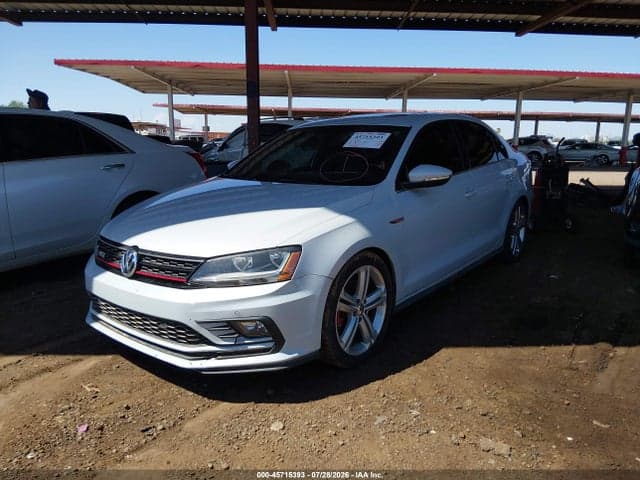 2017 VOLKSWAGEN JETTA GLI 2