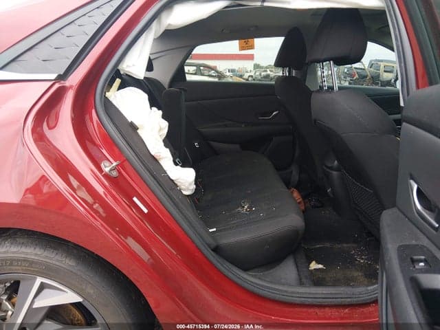 2024 HYUNDAI ELANTRA SEL 8