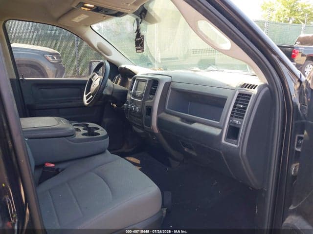 2017 RAM 1500 EXPRESS 4X4 6'4 BOX 5