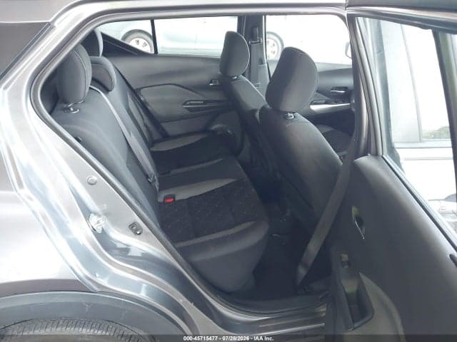 2019 NISSAN KICKS SV 8