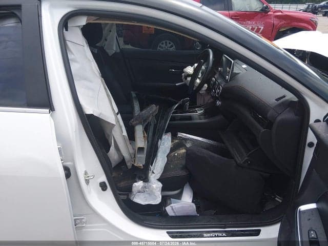 2023 NISSAN SENTRA SR XTRONIC CVT 5