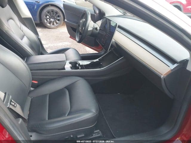 2018 TESLA MODEL 3 LONG RANGE/PERFORMANCE 5