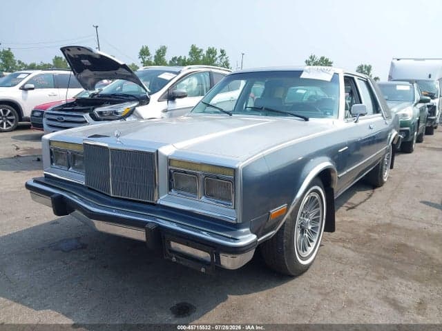 1986 CHRYSLER FIFTH AVENUE 2
