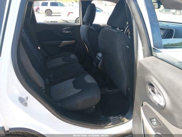 2018 JEEP CHEROKEE LATITUDE 4X4 8