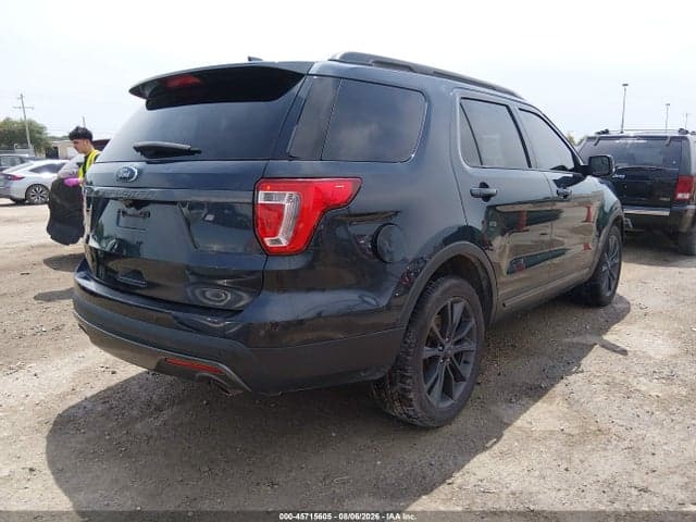 2017 FORD EXPLORER XLT 4