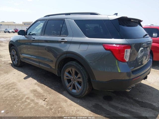 2023 FORD EXPLORER XLT 3