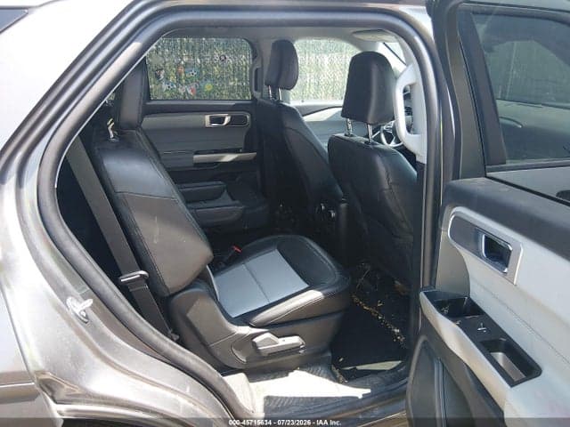 2023 FORD EXPLORER XLT 8