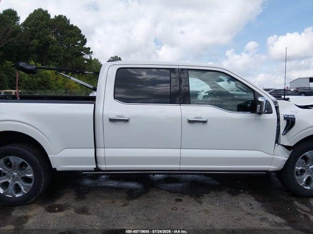 2022 FORD F-150 PLATINUM 13
