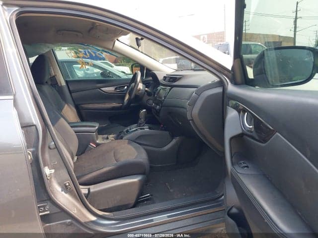 2019 NISSAN ROGUE SV 5