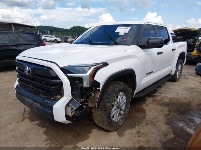 2024 TOYOTA TUNDRA SR5 2
