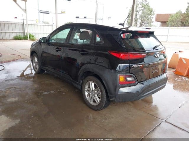 2021 HYUNDAI KONA SE 3